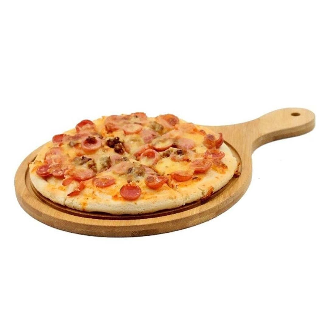 Wooden pizza base  قاعدة بيتزا خشبية
