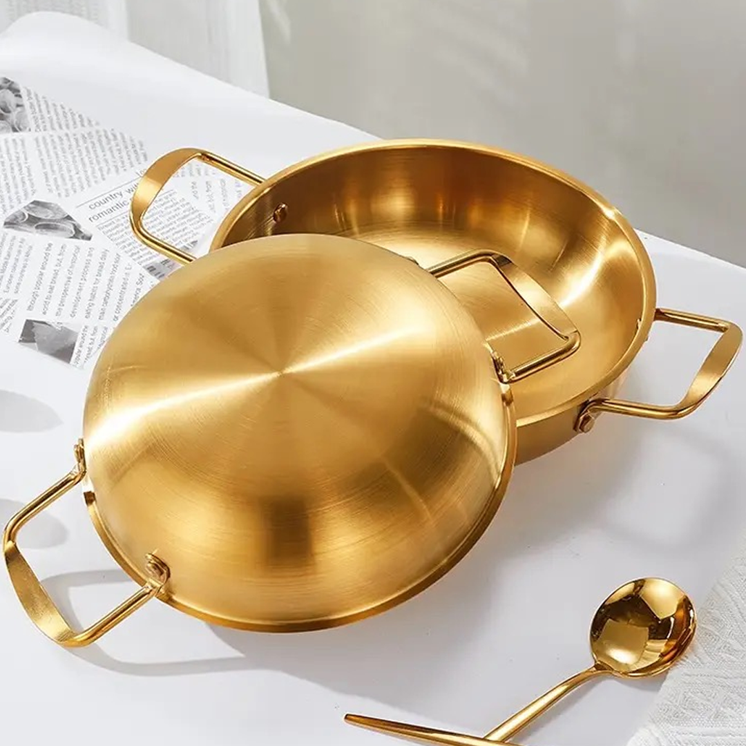 Golden Frying Pan  مقلى ذهبي بيد
